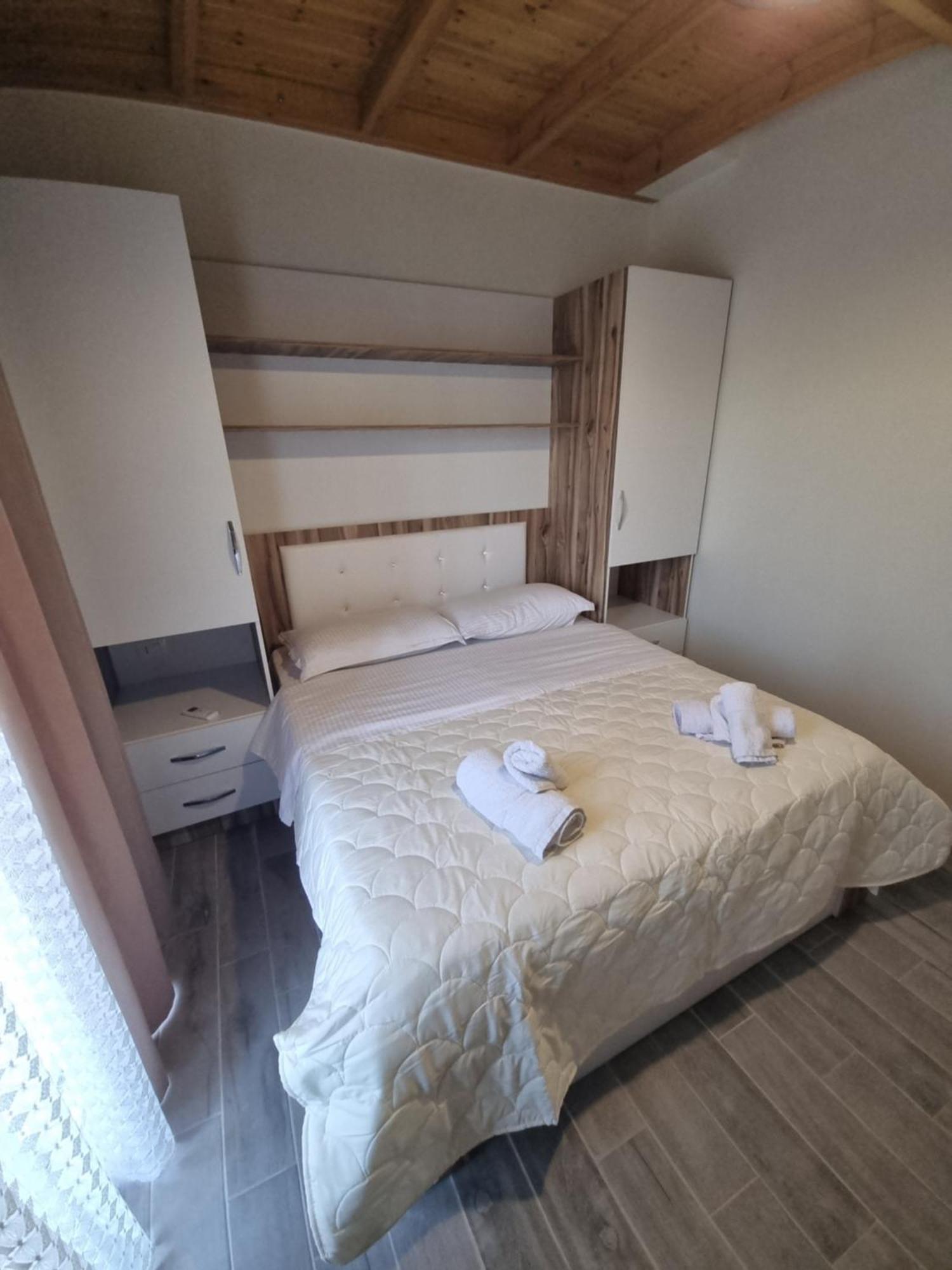 Vila Soleil Avlonya Dış mekan fotoğraf