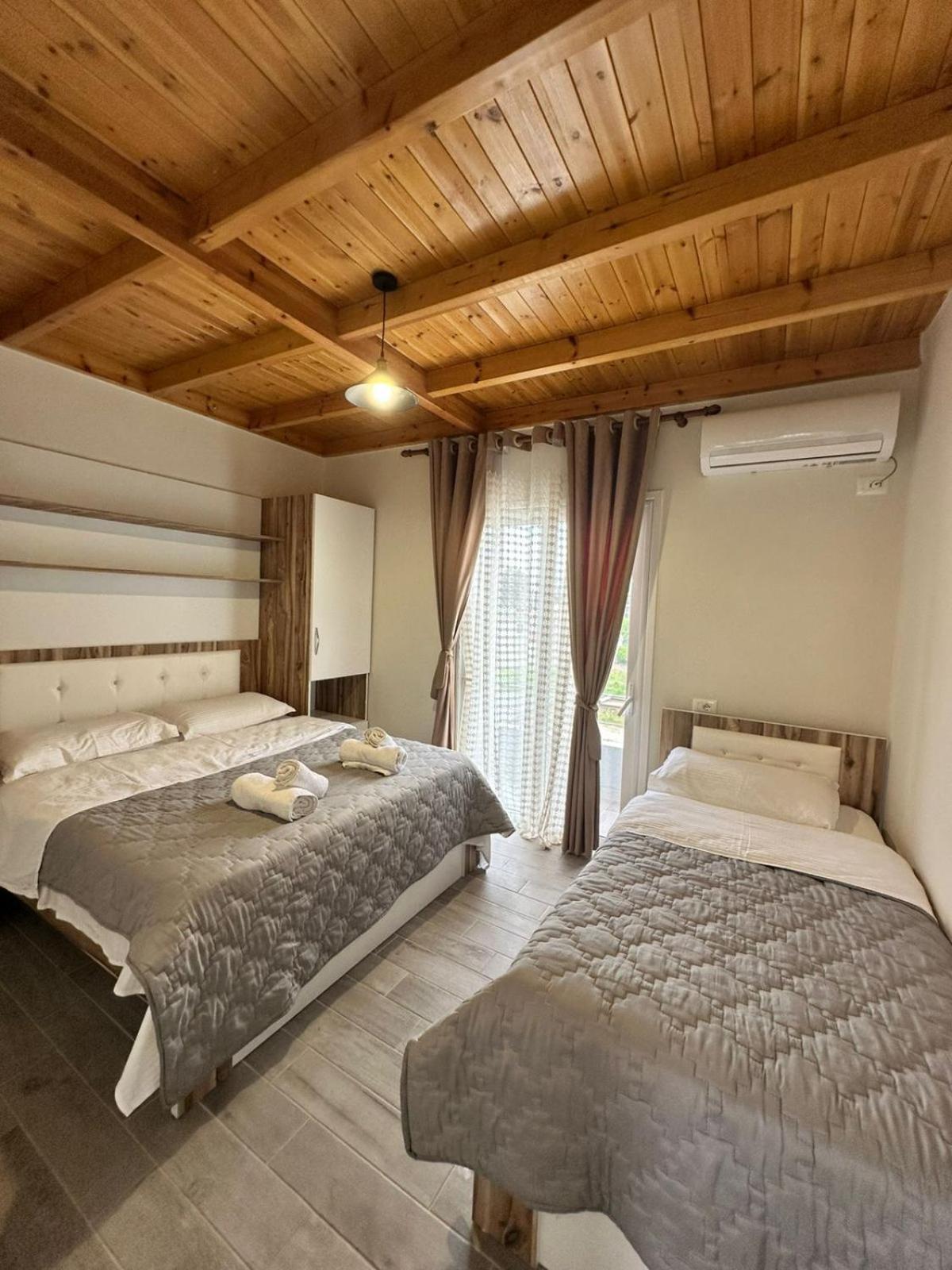 Vila Soleil Avlonya Dış mekan fotoğraf